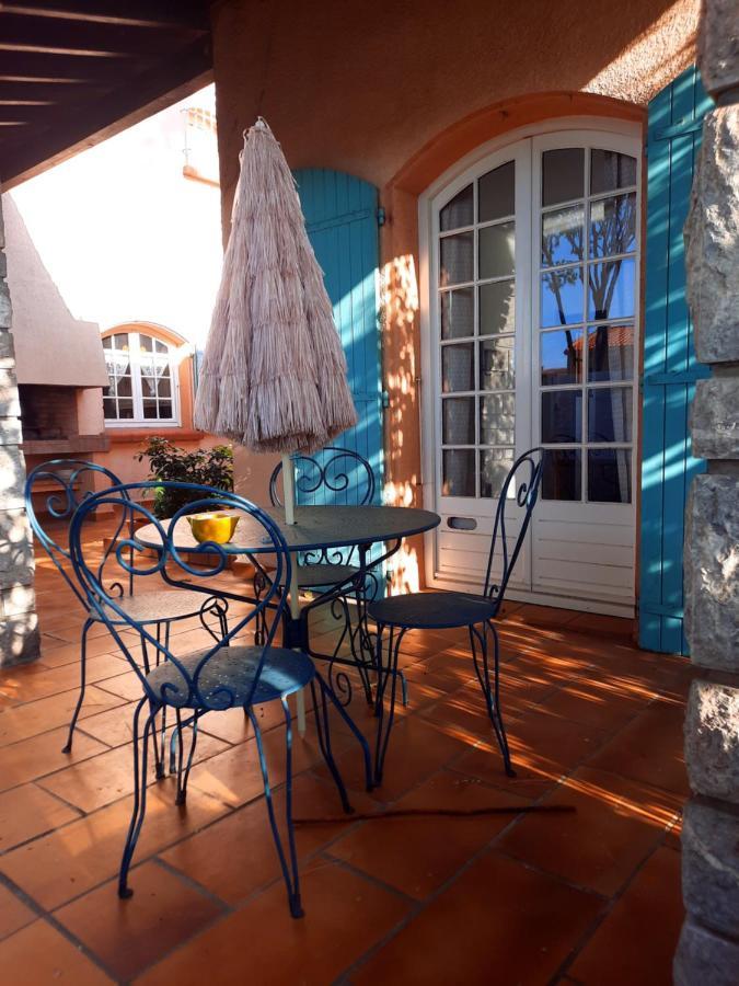 Domaine Des Pins Villa Saint-Estève Buitenkant foto