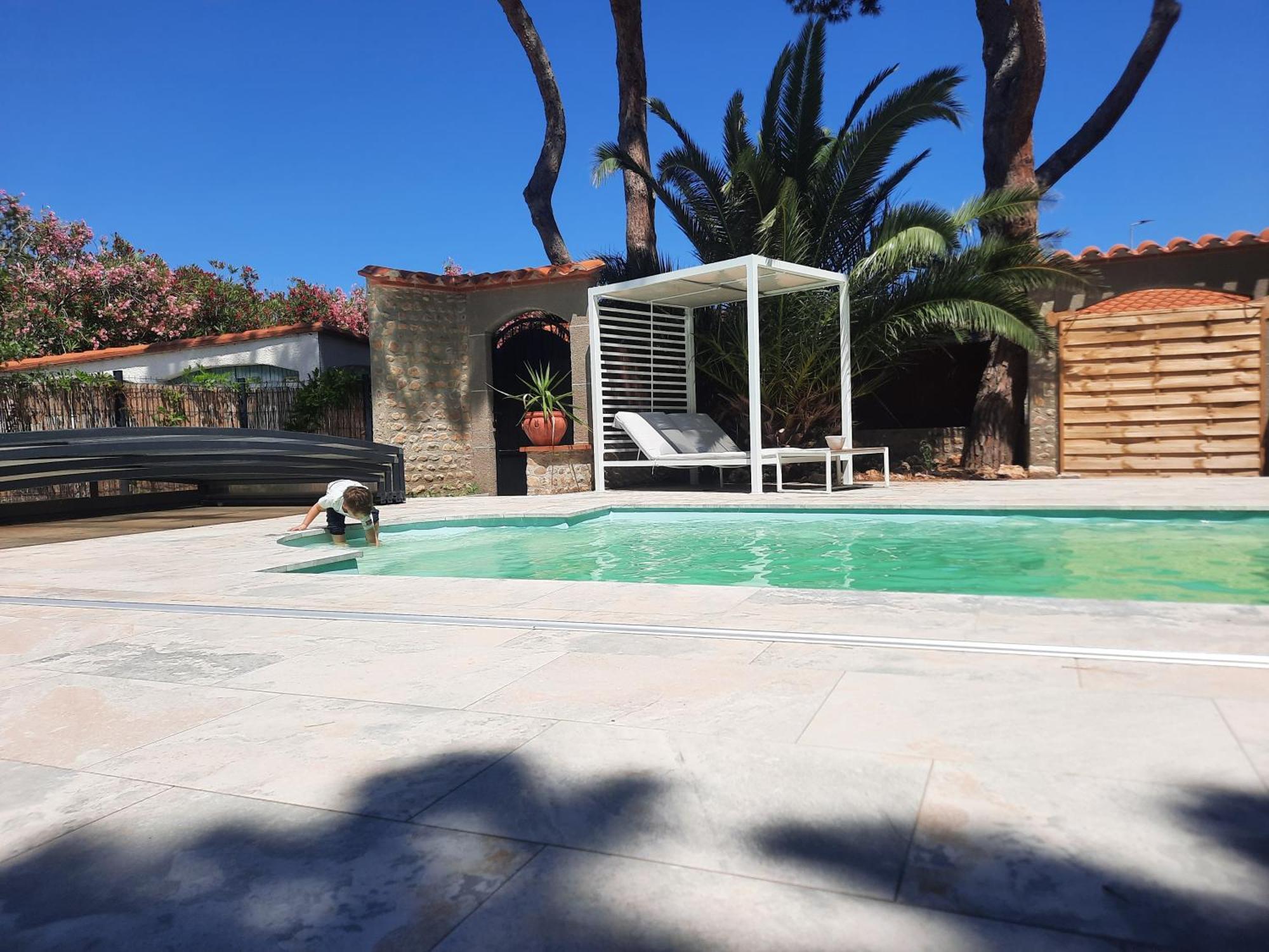 Domaine Des Pins Villa Saint-Estève Buitenkant foto